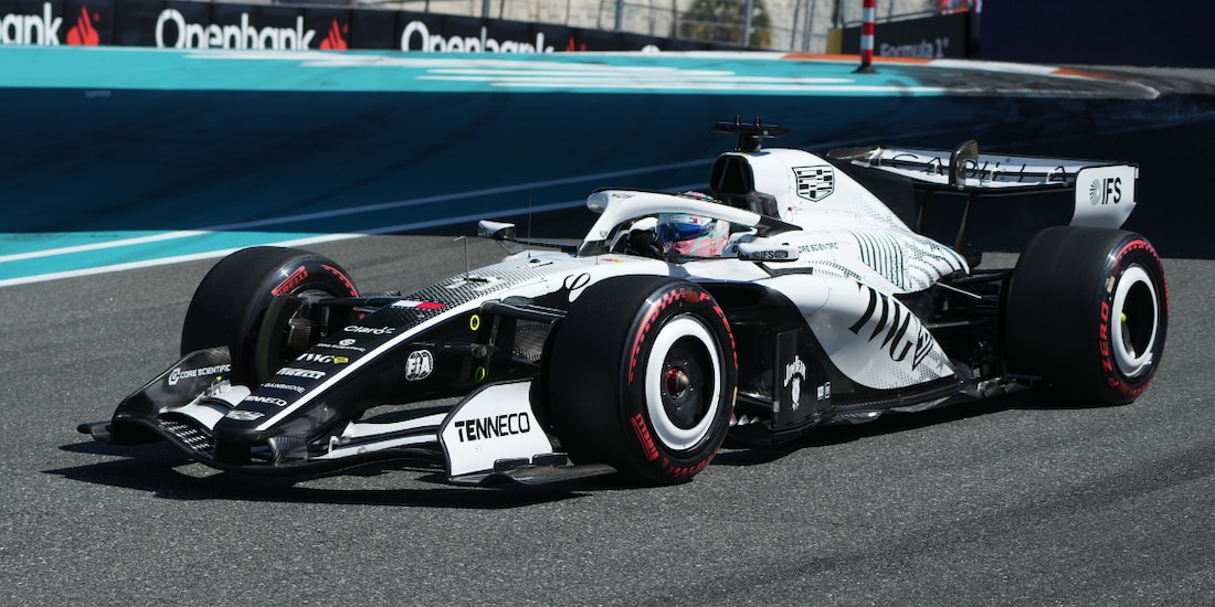 El Cadillac de Checo Pérez en la clasificación del Gran Premio de Miami de F1.