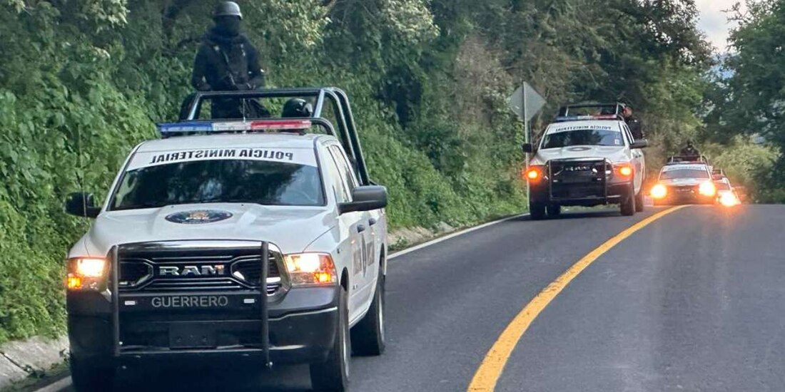 Fiscalía de Guerrero realiza operativos para dar con los asesinos del fiscal regional de Tierra Caliente.