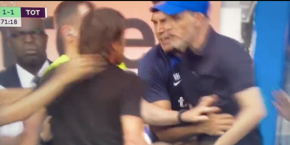 Antonio Conte, técnico del Tottenham, y Thomas Tuchel, timonel del Chelsea, se encaran en la Premier League