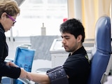 Cada unidad de sangre donada de manera altruista representa una esperanza real de supervivencia para pacientes en situaciones críticas.