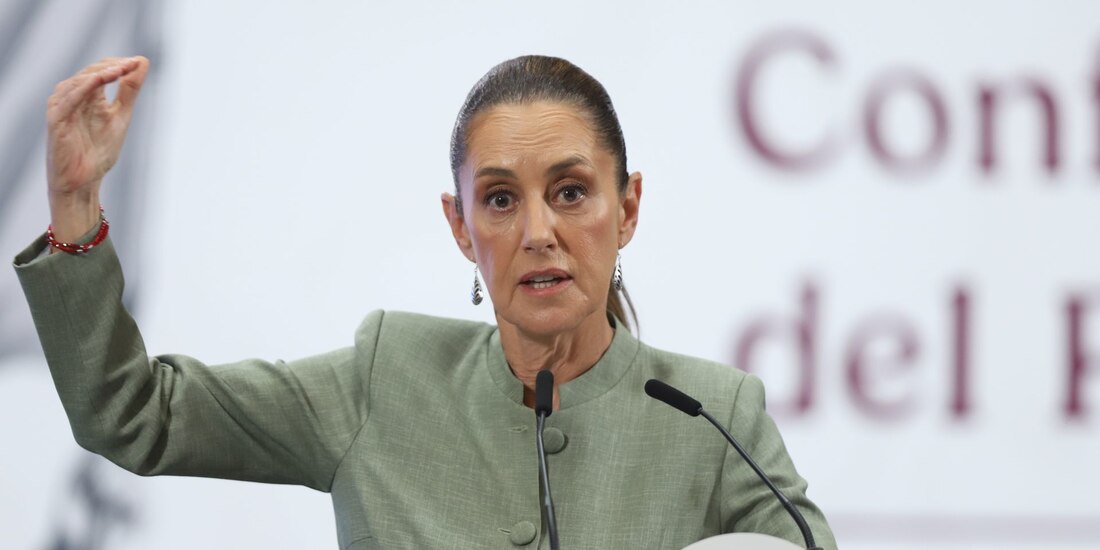 Claudia Sheinbaum, Presidenta de México, responde a la prensa durante la conferencia matutina del 14 de mayo de 2025