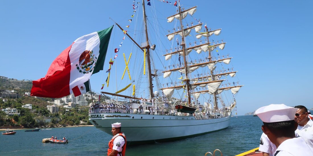 Una fotografía del Buque Escuela Velero Cuauhtémoc.