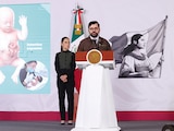 CLAUDIA SHEINBAUM y Alejandro Svarch, en la presentación de la inversión, ayer.