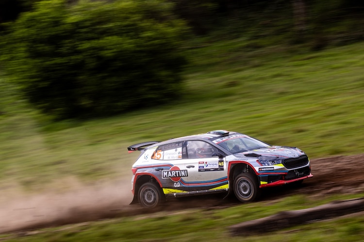 Miguel Granados cierra el Día 1 del WRC Rally del Paraguay en segundo lugar