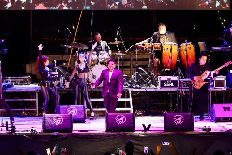 Concierto por el 212 aniversario del inicio de la lucha de Independencia.