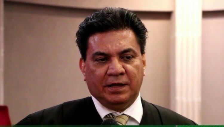 Edmundo Román fue presidente del TSJ de Guerrero durante la administración de Zeferino Torreblanca Galindo.