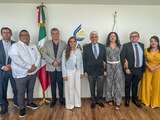 La gobernadora Mara Lezama junto al director de CONAGUA, Germán Martínez, discuten proyectos hídricos en Quintana Roo.