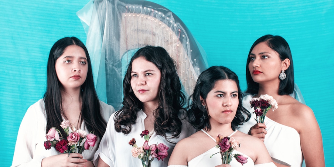 Las arpistas, en la imagen promocional de “Veinte Años”.