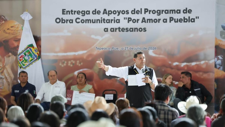 Las piezas de ónix y cerámica elaboradas en Santiago Acatlán contarán con mecanismos de promoción e intermediación comercial.