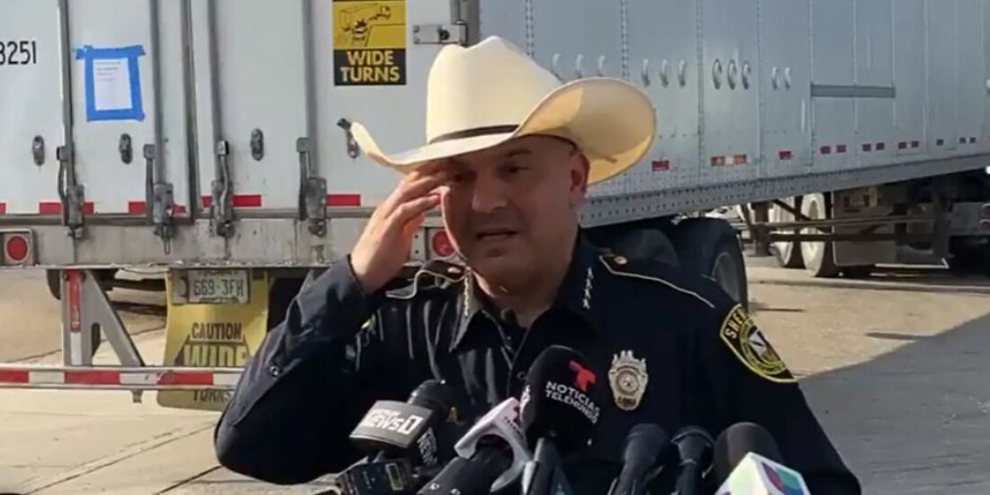 Sheriff de Bexer, Javier Salazar