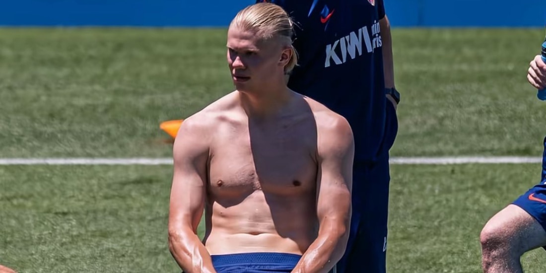Erling Haaland sin playera por el calor en Estados Unidos previo a la Copa del Mundo 2026