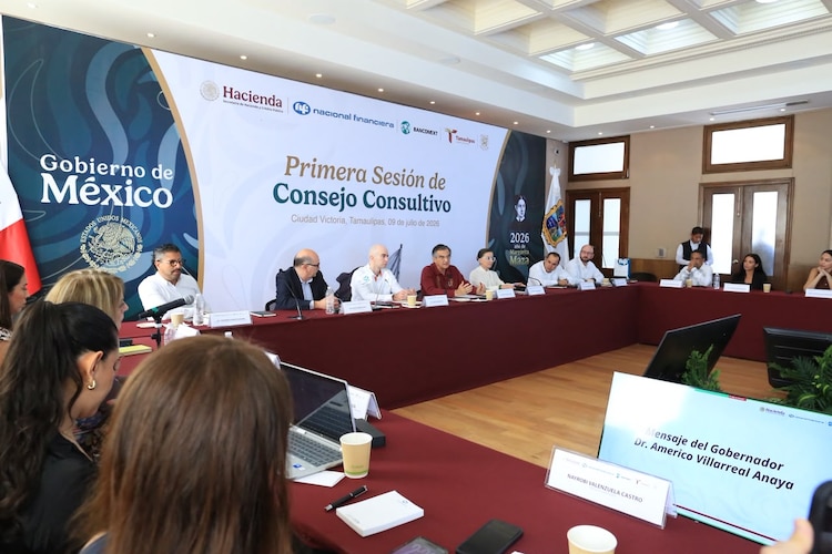 Integrantes de la Banca de Desarrollo y del Gobierno de Tamaulipas evalúan el avance de los proyectos económicos prioritarios.