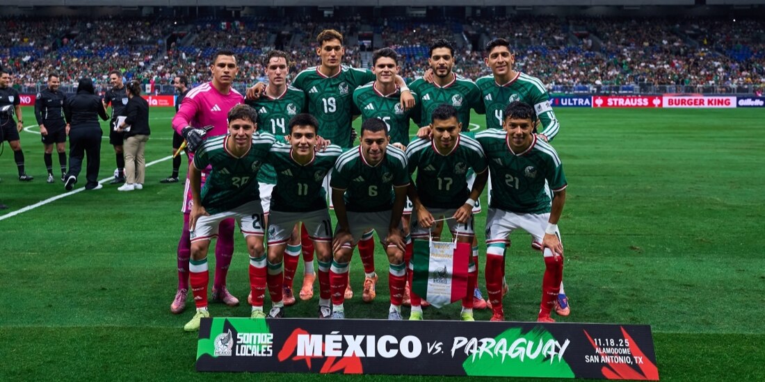 Jugadores de la Selección Mexicana previo a su amistoso ante Paraguay en la Fecha FIFA de noviembre.