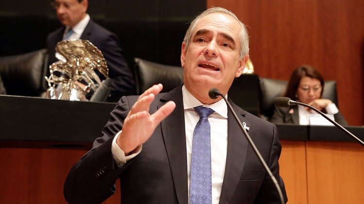 Julen Rementeria respondió contundentemente a Robles.