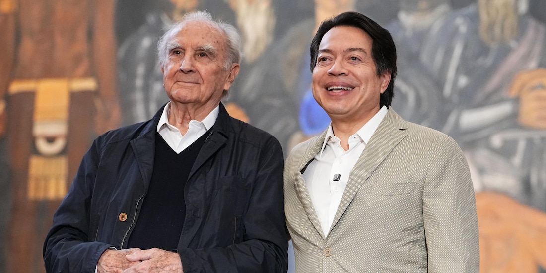 El titular de la SEP, Mario Delgado, y el director general del CONAFE, Gabriel Cámara Cervera.