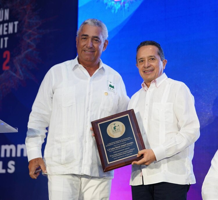 El gobernador de Quintana Roo, Carlos Joaquín, asegura que el estado seguirá dando confianza a los inversionista para generar mayor número de empleos