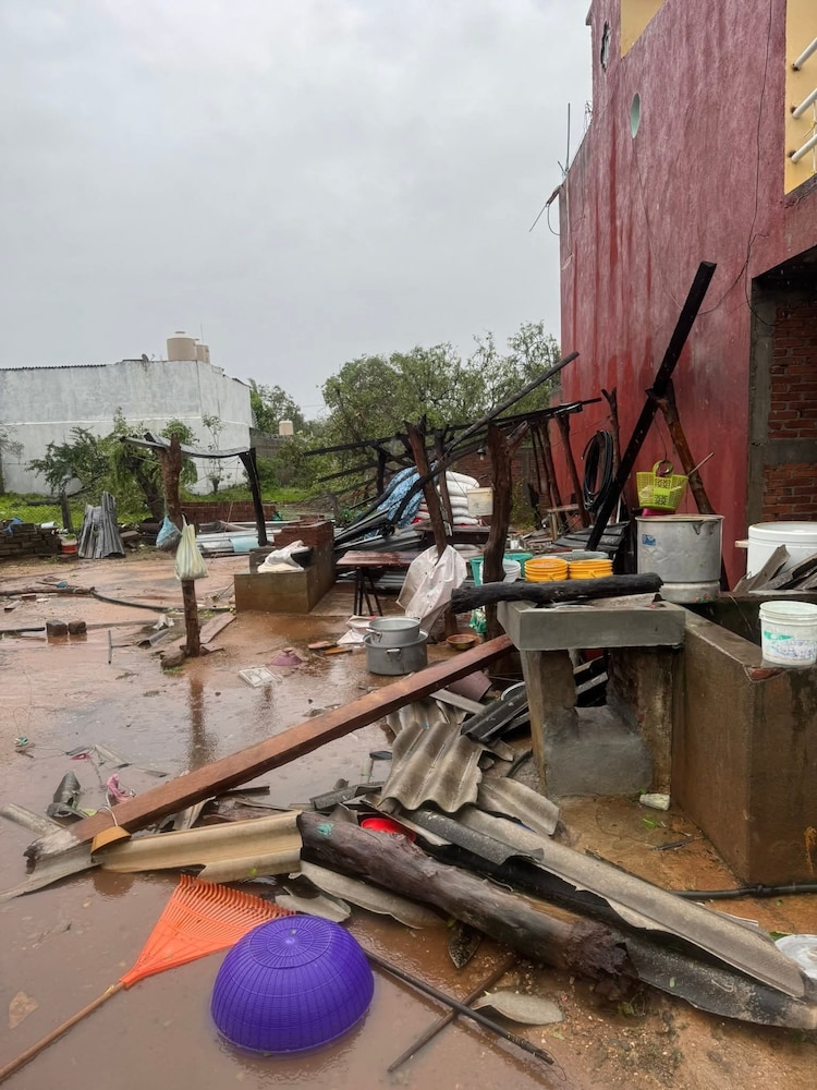 Daños en Cuajinicuilapa.