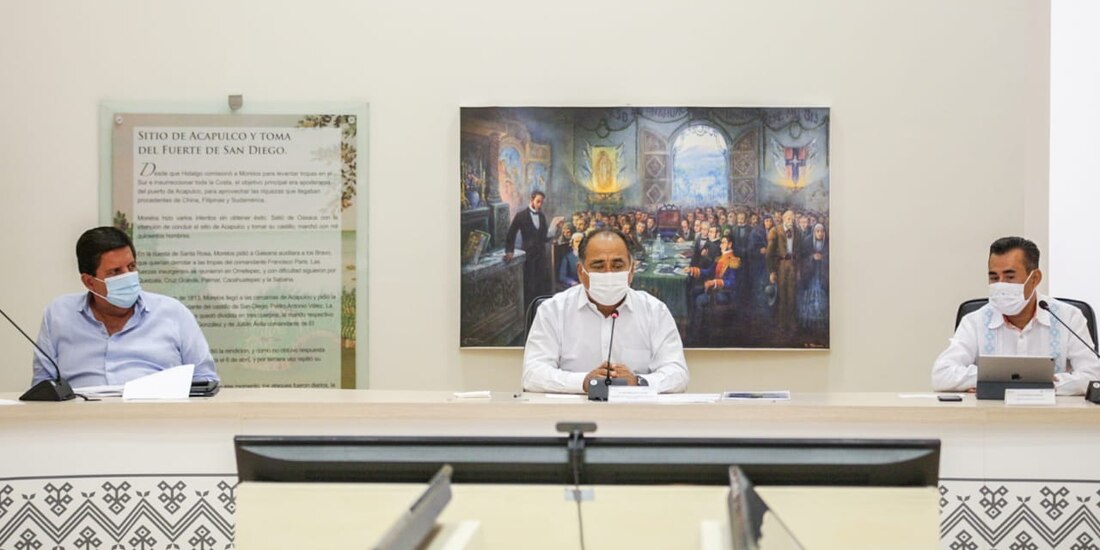 El gobernador de Guerrero, Héctor Astudillo Flores, ayer.