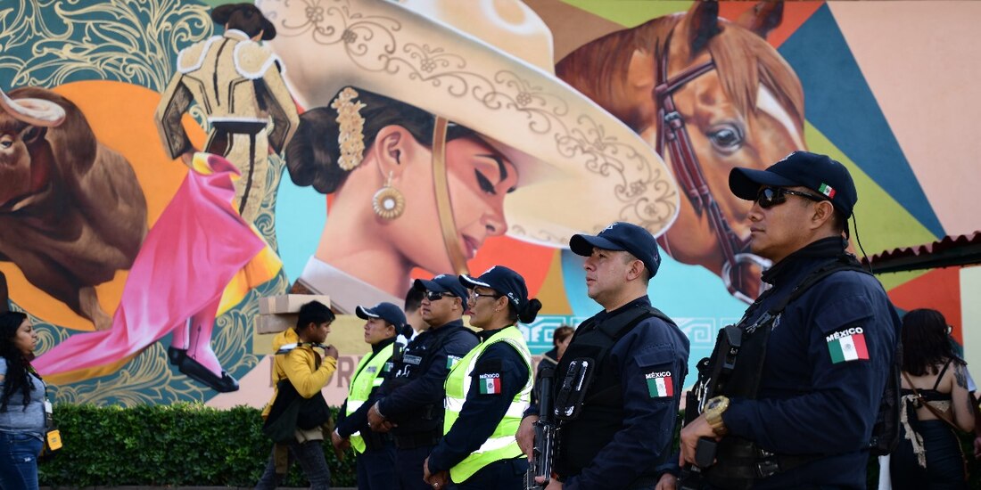 Autoridades del Edomex piden evitar promoción del crimen en ferias municipales.