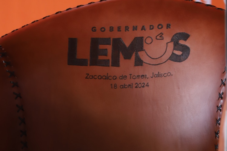 Pablo Lemus visitó Zacoalco de Torres, la cuna de los equipales