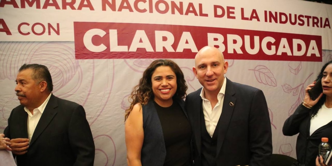 Se reúne Caty Monreal con integrantes de la Cámara Nacional de la Industria de Restaurantes y Alimentos Condimentados (Canirac).