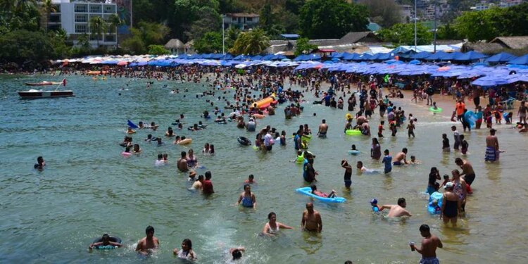 Las autoridades estiman alcanzar 74 por ciento de ocupación hotelera promedio.