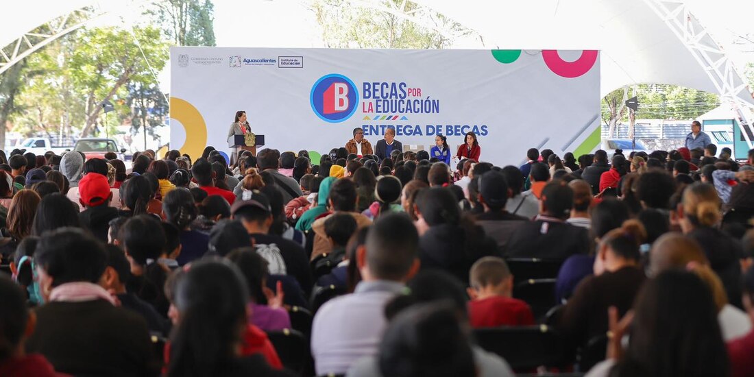 Para el segundo semestre de 2023 se destinaron cerca de 27 millones de pesos en becas para niñas, niños, adolescentes y jóvenes