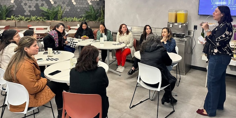 El gremio automotriz luce más fuerte con mujeres al frente.