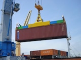Exportaciones crecen 30.4% en los primeros nueve meses del año