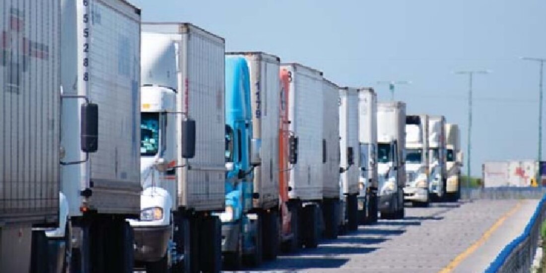 Venta de camiones cae 8.2% en mayo