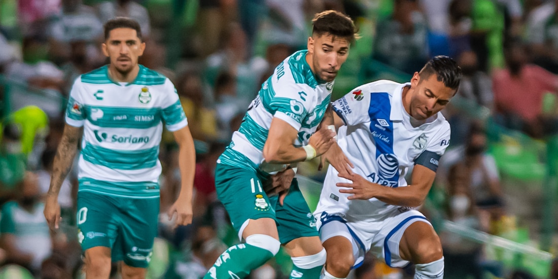 Santos goleó 3-0 al Puebla en la semifinal de ida el jueves pasado en el Estadio Corona.