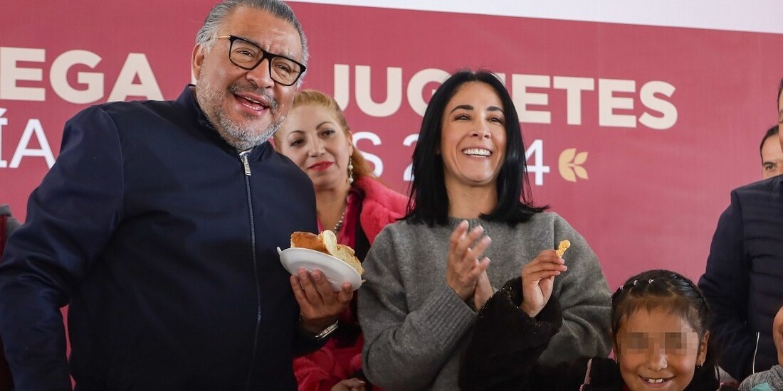 Reparten juguetes en Edomex.