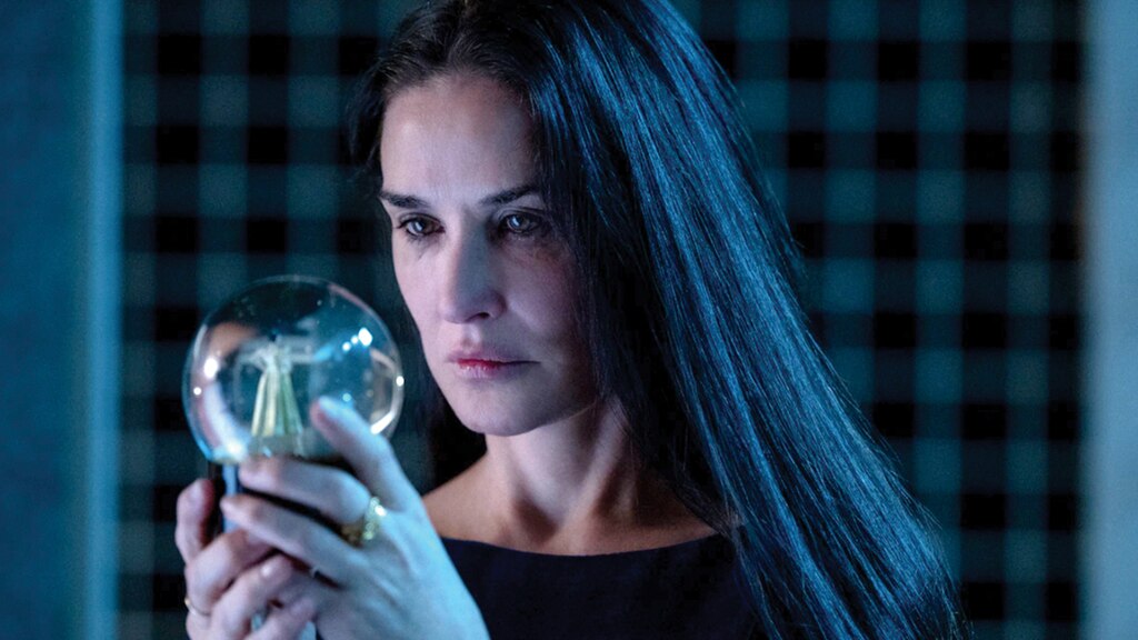 Elisabeth busca una mejor versión de si misma.