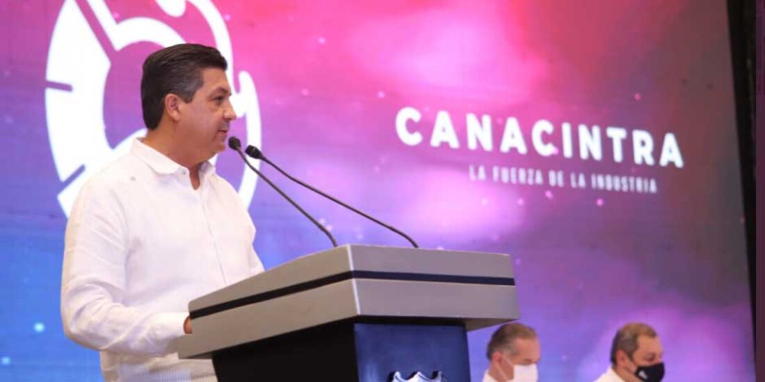 En la imagen, el gobernador Francisco García Cabeza de Vaca. Tamaulipas recibió a más de 500 industriales de todo el país en la Convención Nacional de la Canacintra