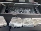En la alcaldía Álvaro Obregón, elementos de la Policía capitalina decomisan 50 kilos de cocaína que estaban ocultos en un vehículo