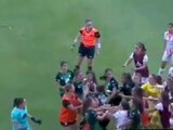 Futbolistas de Necaxa y Santos se agarraron a empujones y golpes al final de su duelo en la Liga MX Femenil.