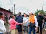 Gobernadora Marina del Pilar Ávila Olmeda recorrió la colonia El Paraíso.