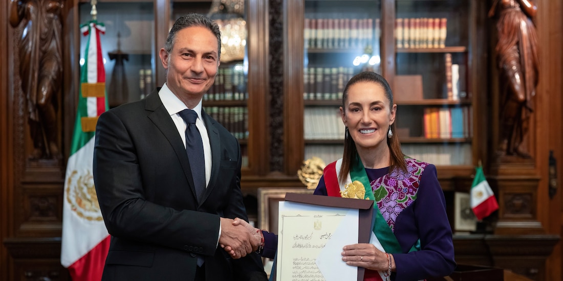 Sheinbaum reafirma visión internacional de México al recibir cartas credenciales de embajadores