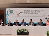 Diálogo de magistraturas electorales locales con legisladores