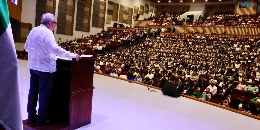 El Gobernador de Sinaloa, Rubén Rocha Moya, ayer en la UAS.