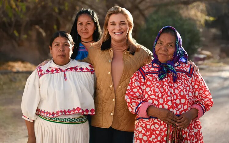 La administración de Maru Campos implementa programas interinstitucionales para combatir el rezago en la Sierra Tarahumara.