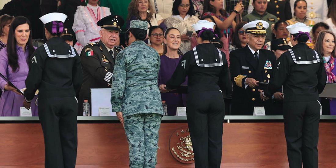 LA MANDATARIA, ayer, en el Campo Marte.