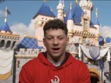 Patrick Mahomes estuvo en el parque temático de Disney para cumplir con la tradición establecida en 1987, la cual indica que el ganador del MVP del Super Bowl visita el complejo ubicado en Orlando, Florida.