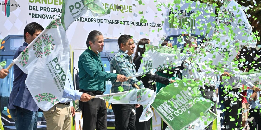 Autoridades de San Luis Potosí, entre ellas el Gobernador.