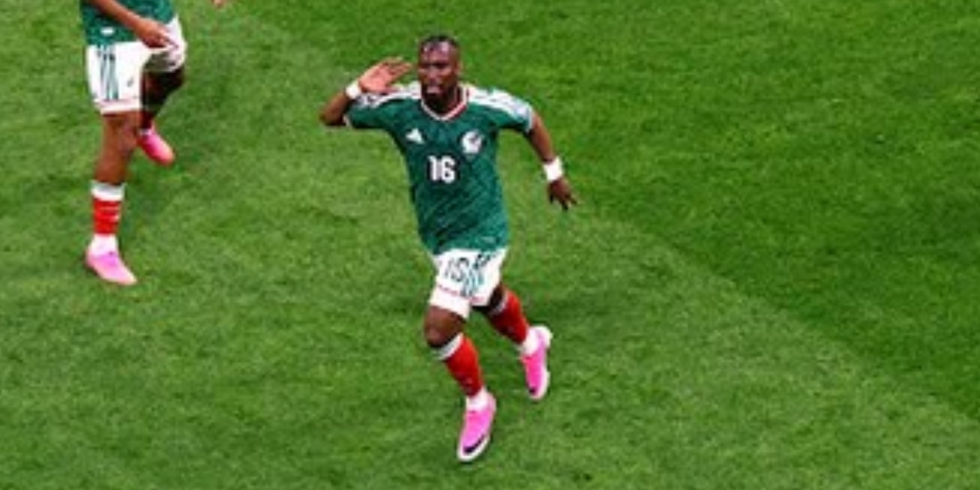 Con apenas cuatro partidos disputados, Quiñones ya igualó una marca histórica de la Selección Mexicana.