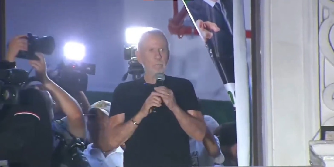 Ricardo Belmont en cierre de campaña.