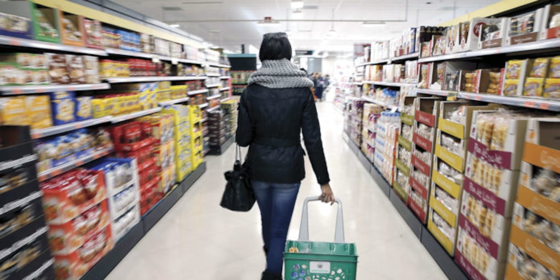 Consumo privado inicia el año con caída de 1.6%