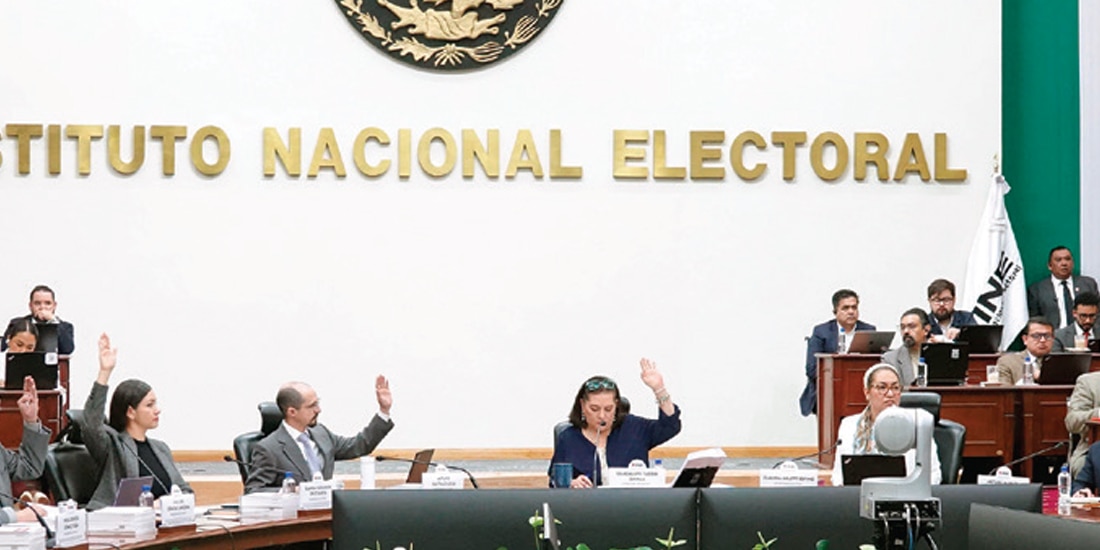 SESIÓN EXTRAORDINARIA del Consejo General del INE, el pasado 22 de abril