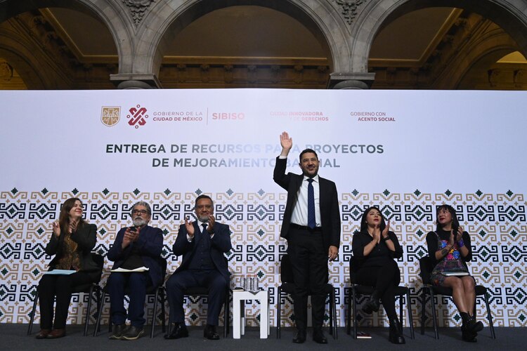 Gobierno de la CDMX aprueba 152 proyectos de Mejoramiento Barrial.