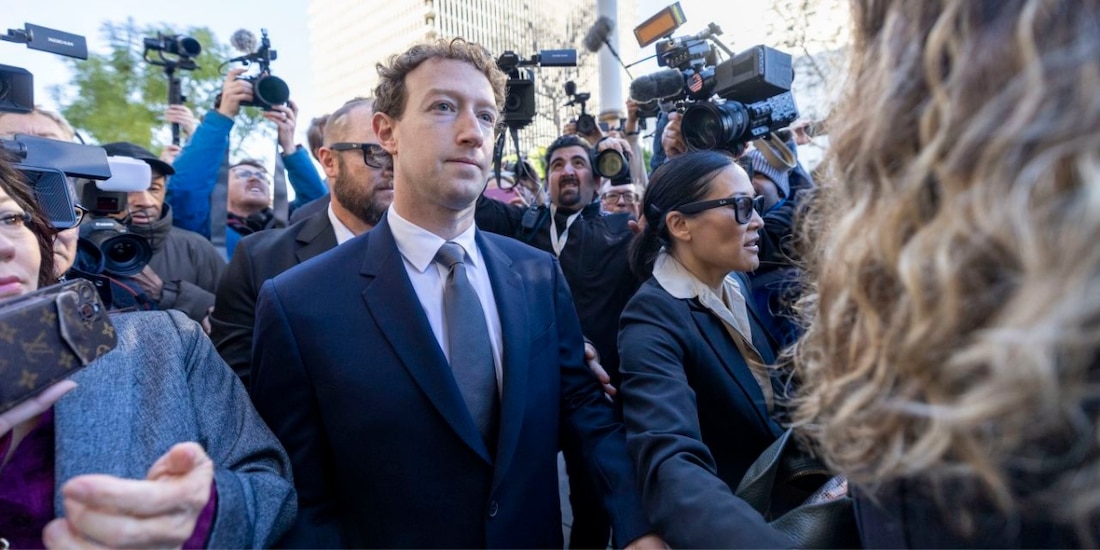 Mark Zuckerberg llegando al juicio por presunta adicción de jóvenes a redes sociales